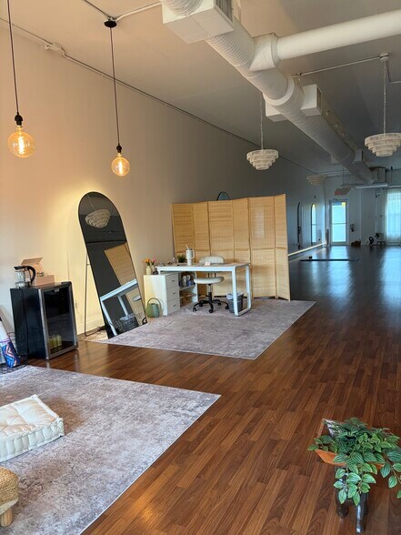 5900 N Hiatus Rd, Cooper City, FL à louer - Photo du bâtiment - Image 3 de 14