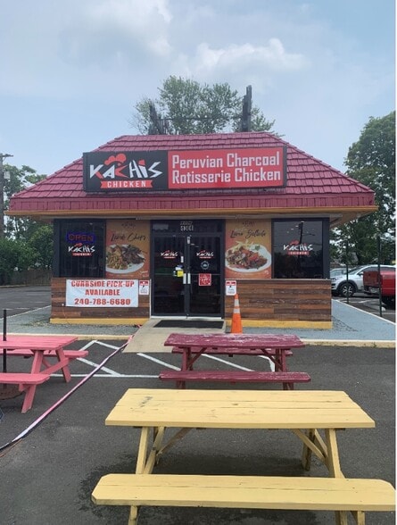 4306 St Barnabas Rd, Temple Hills, MD for sale - Building Photo - Image 2 of 6