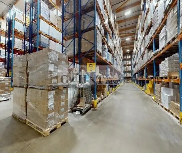 Industrial in Collégien for sale Interior Photo- Image 1 of 4