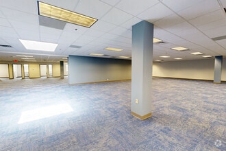 15-45 Dan Rd, Canton, MA à louer Numérisation 3D de Matterport- Image 1 de 5