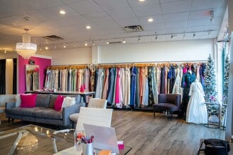 34-44 Gerard St, Huntington, NY à louer Photo intérieure- Image 2 de 14