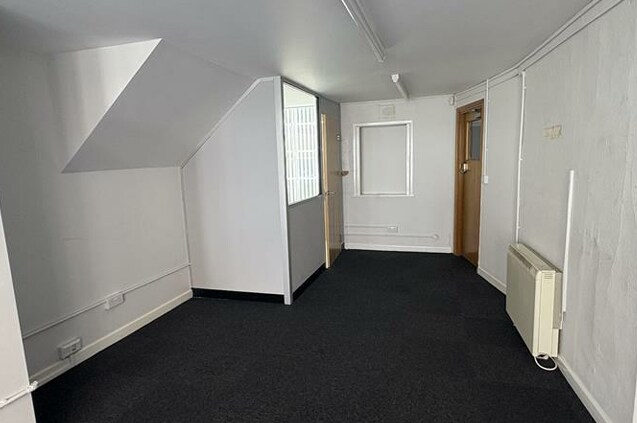 14 Long St, Dursley à louer - Photo intérieure - Image 2 de 3