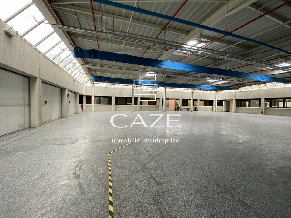 Industrial in Canéjan for lease Interior Photo- Image 1 of 9