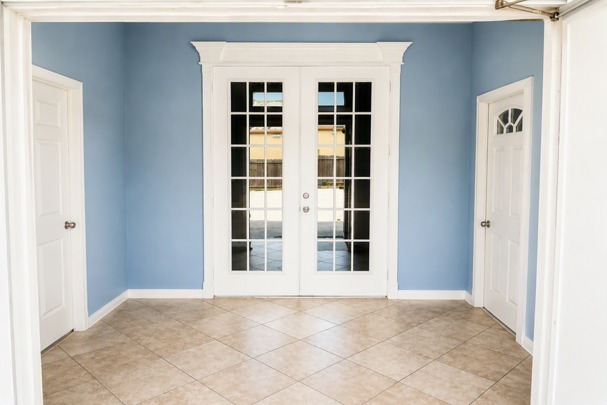 25210 Richards Rd, Spring, TX for lease - Building Photo - Image 3 of 9