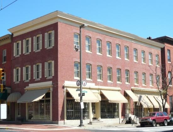 801 N Howard St, Baltimore, MD à louer - Photo du bâtiment - Image 2 de 12