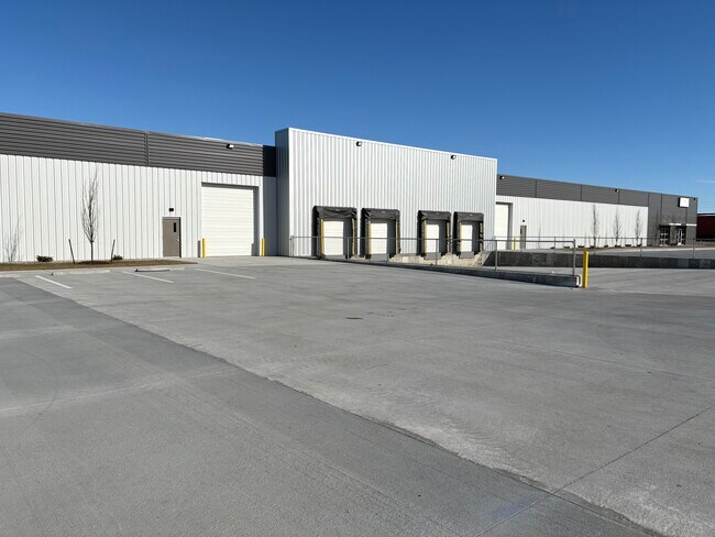 Plus de détails pour 4200 W Harry St, Wichita, KS - Industriel à louer