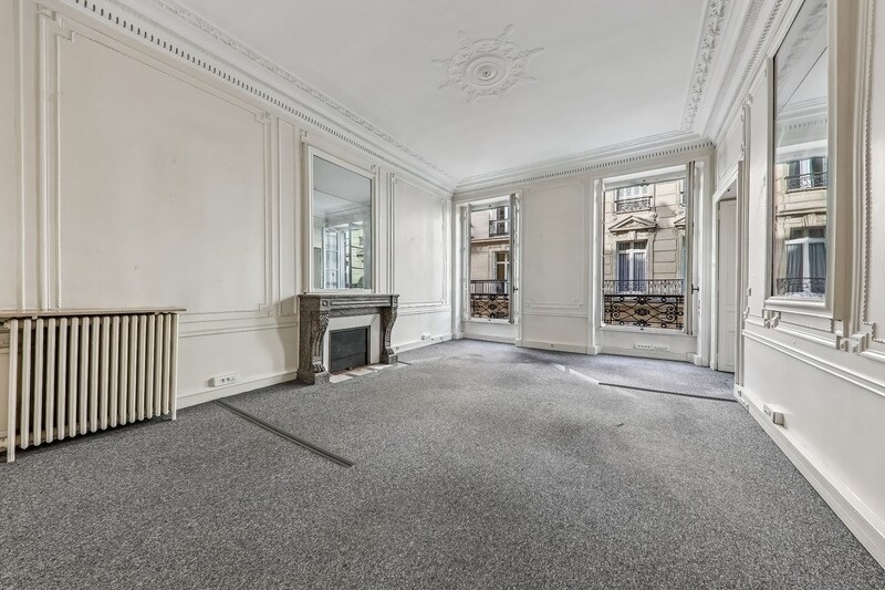 16 Rue Jean Mermoz, Paris à louer - Photo intérieure - Image 3 de 9