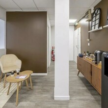 10 Rue Du Lieutenant Parayre, Aix-en-Provence à louer Photo intérieure- Image 2 de 7