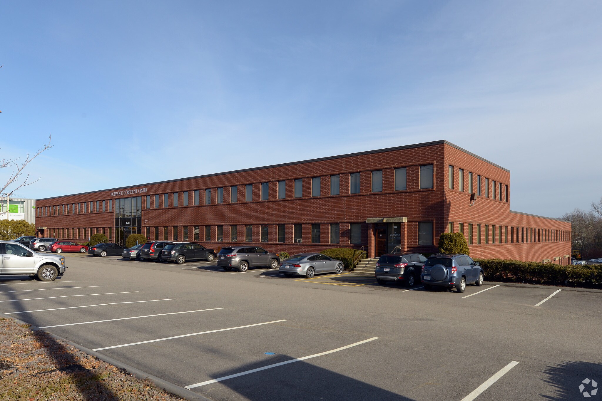 1500-1506 Boston Providence Tpke, Norwood, MA à louer Photo du bâtiment- Image 1 de 13