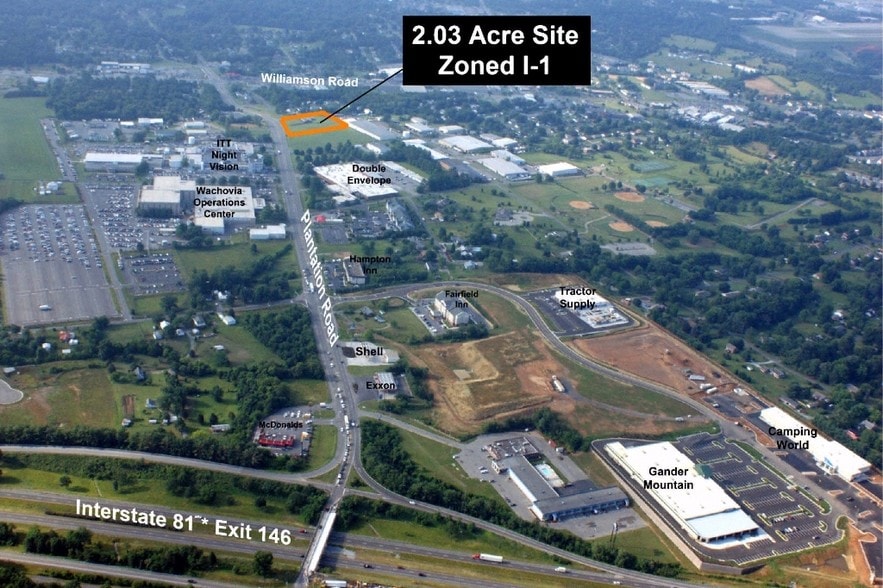 7518 Plantation Rd, Roanoke, VA à vendre - Aérien - Image 2 de 5