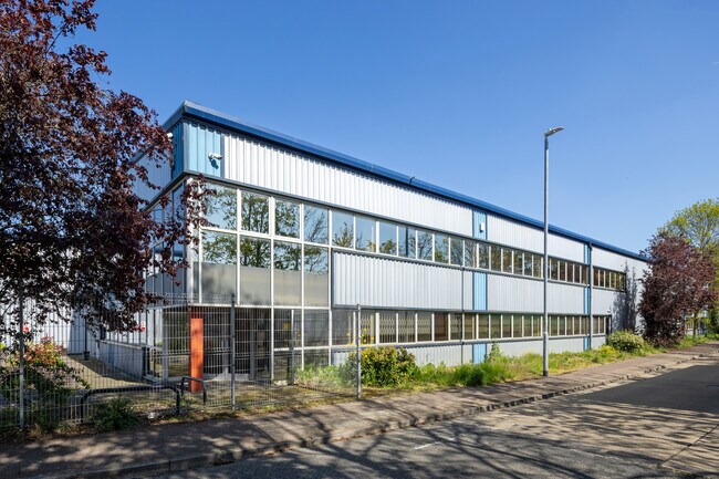 More details for Eden Way, Leighton Buzzard - Industrial for Lease