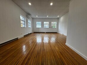 113 N Lancey St, Pittsfield, ME à louer Photo intérieure- Image 1 de 8