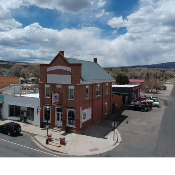 95 N Main St, Panguitch, UT à vendre - Photo du bâtiment - Image 1 de 41