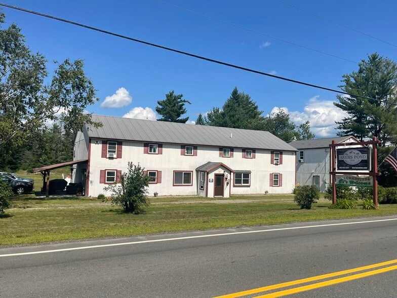820 Colebrook Rd, Errol, NH for sale - Building Photo - Image 2 of 15