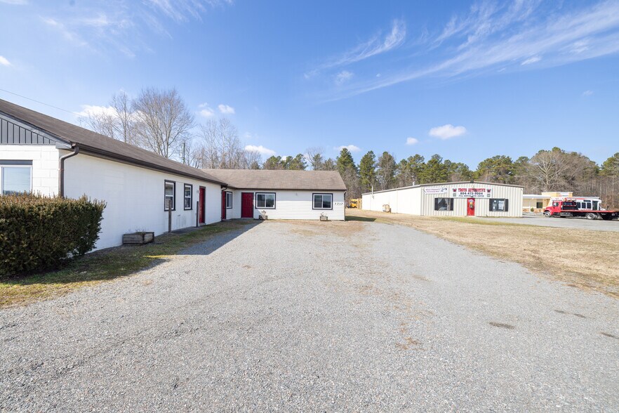 7717 Richmond Tappahannock Hwy, Aylett, VA à vendre - Photo du bâtiment - Image 3 de 22