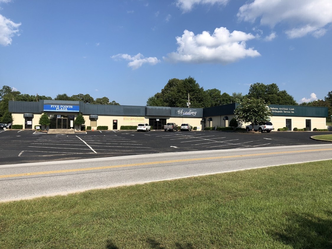 1703 Westend Ct, Opelika, AL for sale Building Photo- Image 1 of 7