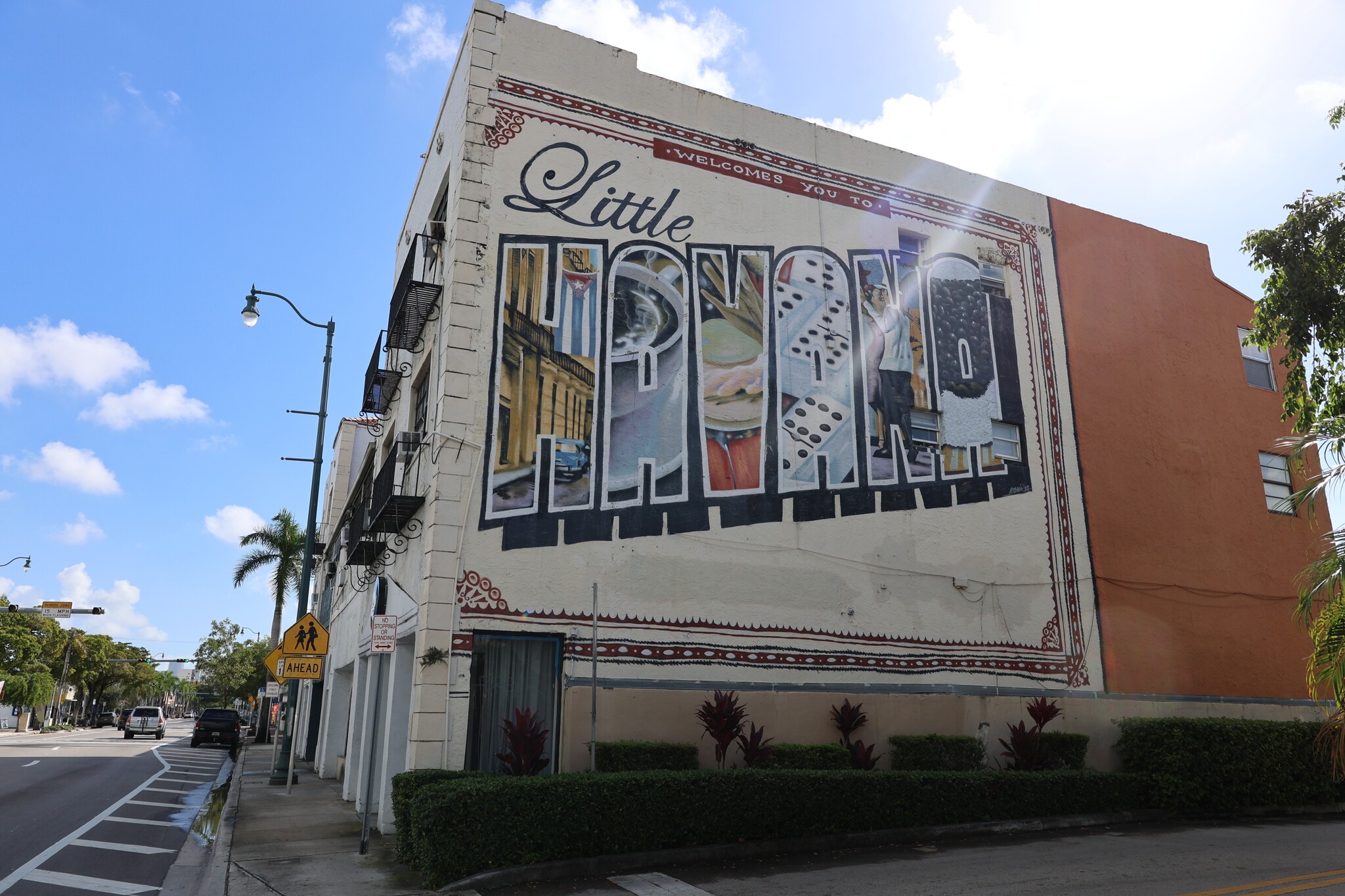 2606 SW 8th St, Miami, FL for lease Primary Photo- Image 1 of 6