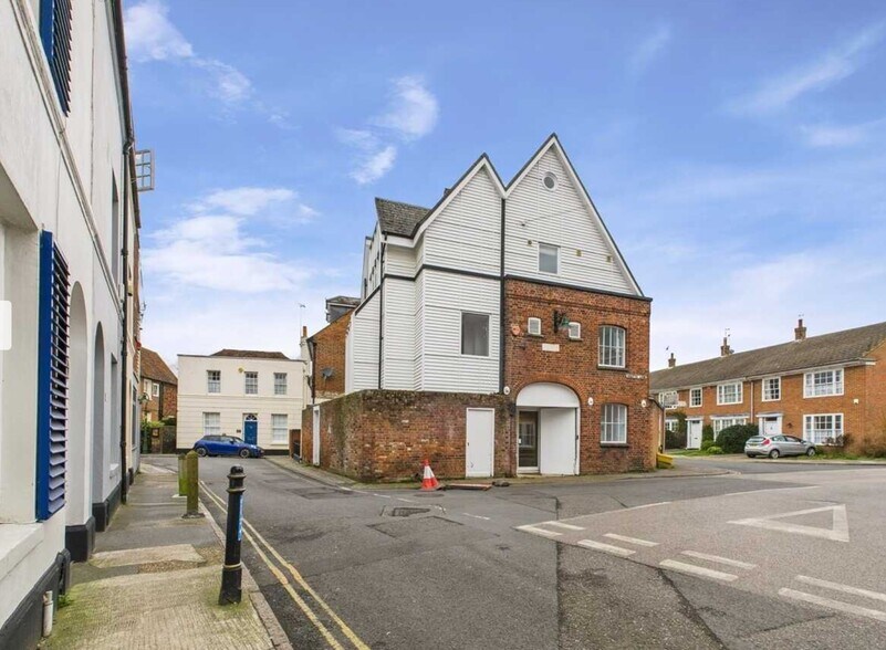 King St, Canterbury à louer - Photo du bâtiment - Image 2 de 3