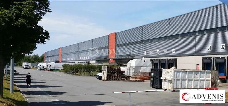 Industrial in Houplines for lease Building Photo- Image 1 of 6