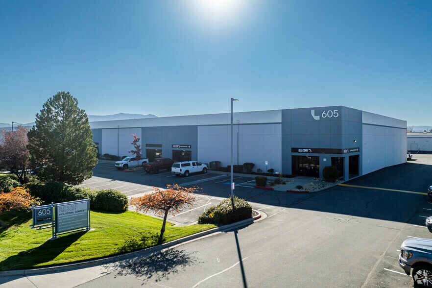 605 Glendale Ave, Sparks, NV à louer - Photo du bâtiment - Image 2 de 5
