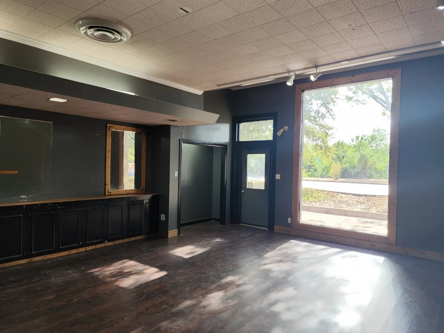 216 S Leggett Dr, Abilene, TX for lease Interior Photo- Image 1 of 8