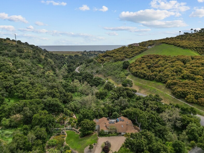 10697 Calle Quebrada, Goleta, CA for sale - Aerial - Image 2 of 42
