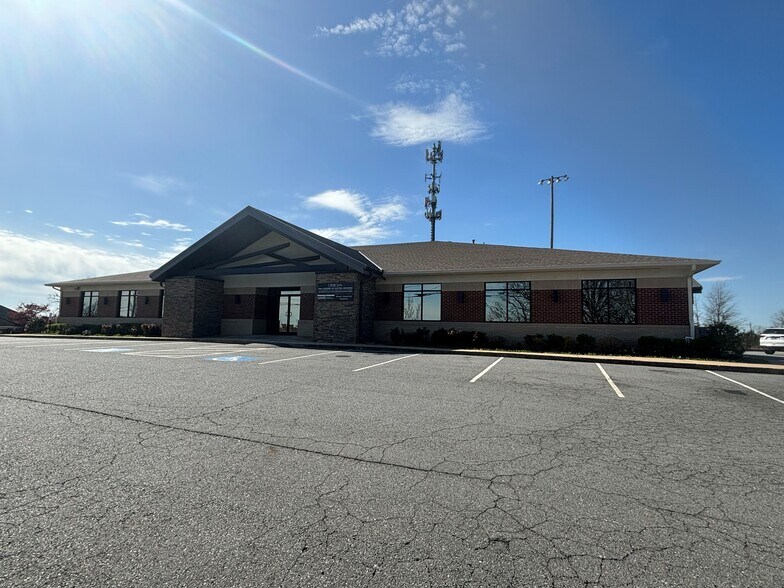 4701 Fairway Ave, North Little Rock, AR à louer - Photo du bâtiment - Image 2 de 4