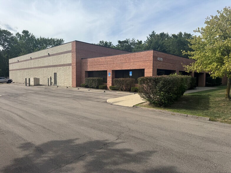 6519 N Hix Rd, Westland, MI à vendre - Photo du bâtiment - Image 1 de 6