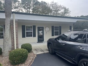 207 Commerce Dr, Pawleys Island, SC for lease Interior Photo- Image 1 of 4