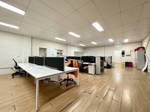 72 Wyndham St, Alexandria for lease Interior Photo- Image 2 of 3