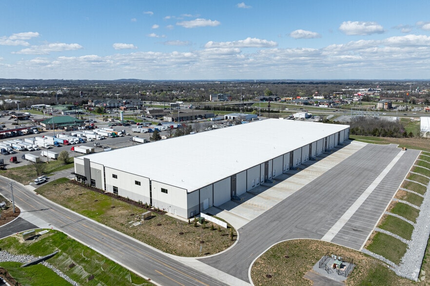 200 Alligood Way, Lebanon, TN for lease - Building Photo - Image 3 of 8