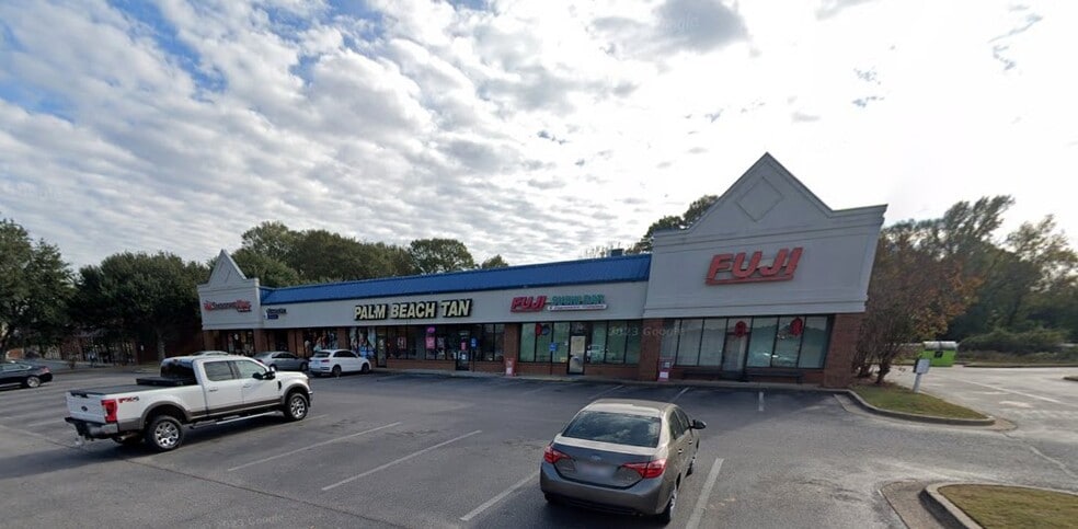 1499 S College St, Auburn, AL for lease - Building Photo - Image 2 of 7