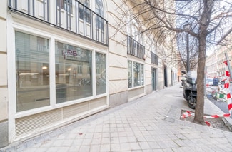 Plus de détails pour Multi-résidentiel à vendre