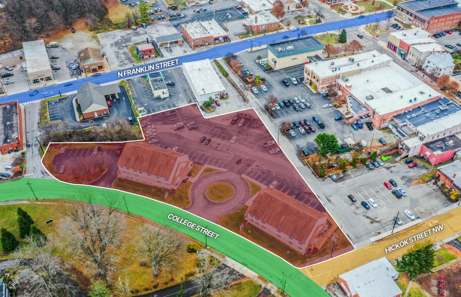 90 College St, Christiansburg, VA à louer - Photo du bâtiment - Image 2 de 4