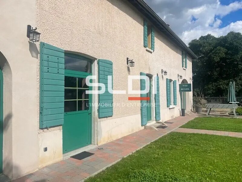 Office in Genas for sale Building Photo- Image 1 of 10