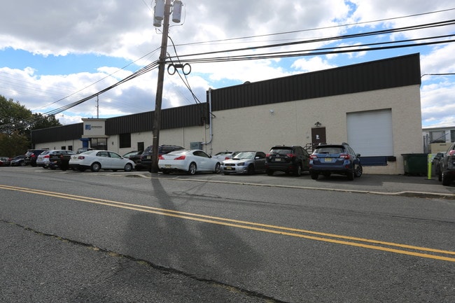 Plus de détails pour 385 Market St, Kenilworth, NJ - Industriel à vendre