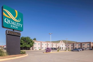 More details for 2401 E Highway 90, Alpine, TX - Hospitality for Sale