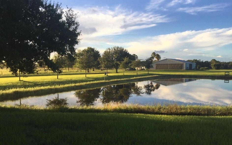 12245 NE 56th Ave, Okeechobee, FL for sale - Building Photo - Image 3 of 47