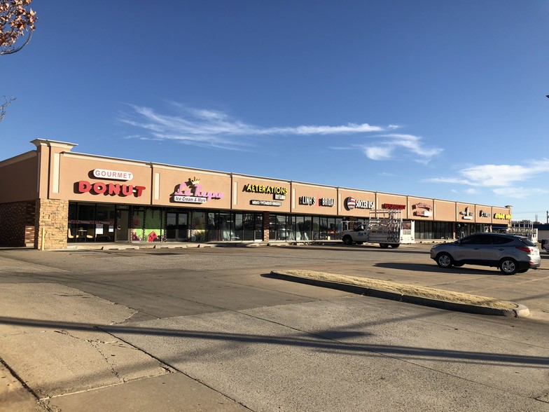 8000 S Western Ave, Oklahoma City, OK for lease - Building Photo - Image 1 of 3