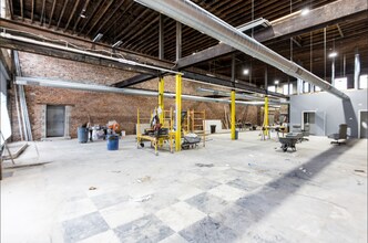 2665 Washington Ave, Saint Louis, MO for lease Interior Photo- Image 2 of 3