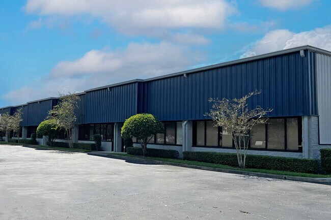 More details for 703-739 Progress Way, Sanford, FL - Flex for Lease