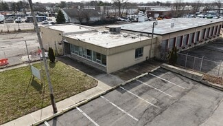 Plus de détails pour 22 Spence St, Bay Shore, NY - Industriel à louer
