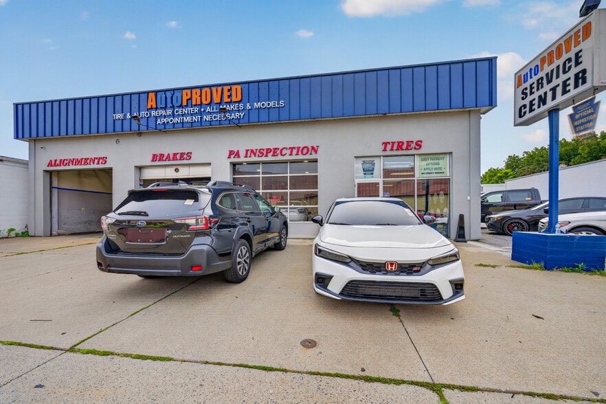 708 N 18th St, Allentown, PA for sale - Building Photo - Image 2 of 32