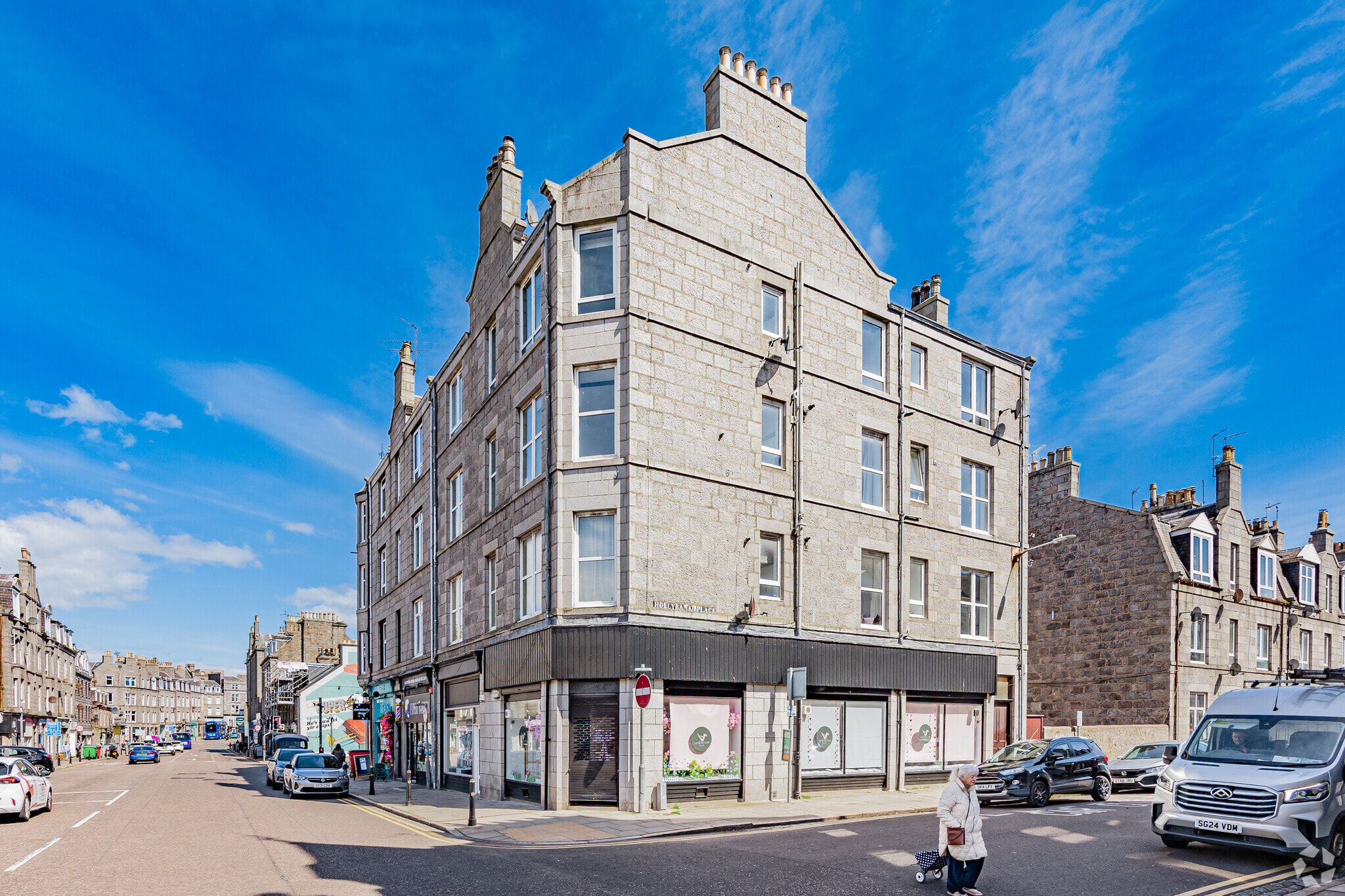 129-131 Holburn St, Aberdeen for sale Primary Photo- Image 1 of 9