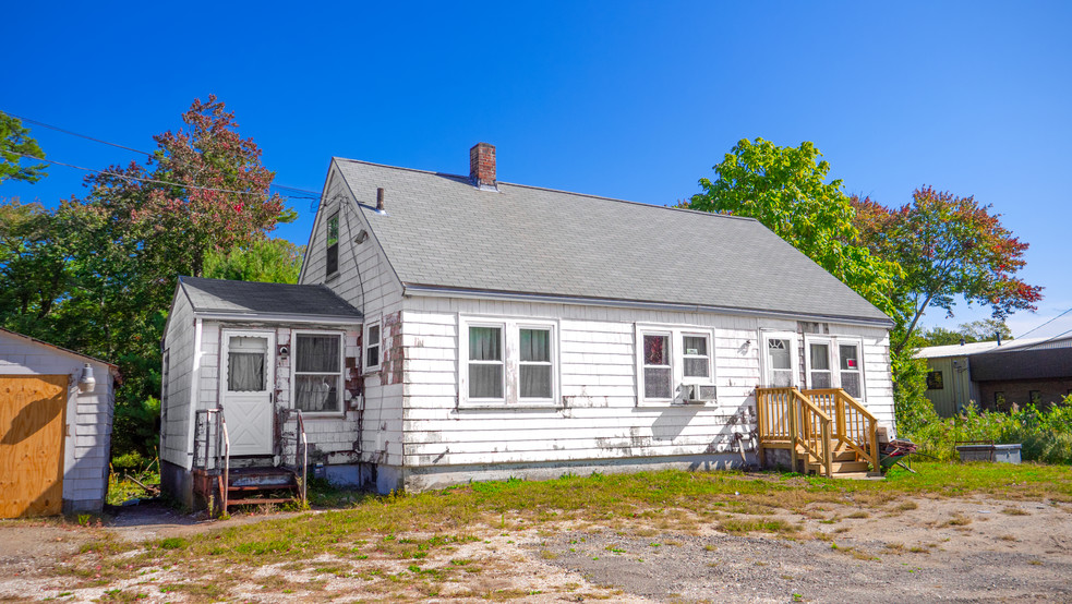 1894 Fall River Ave, Seekonk, MA à vendre - Photo principale - Image 1 de 1