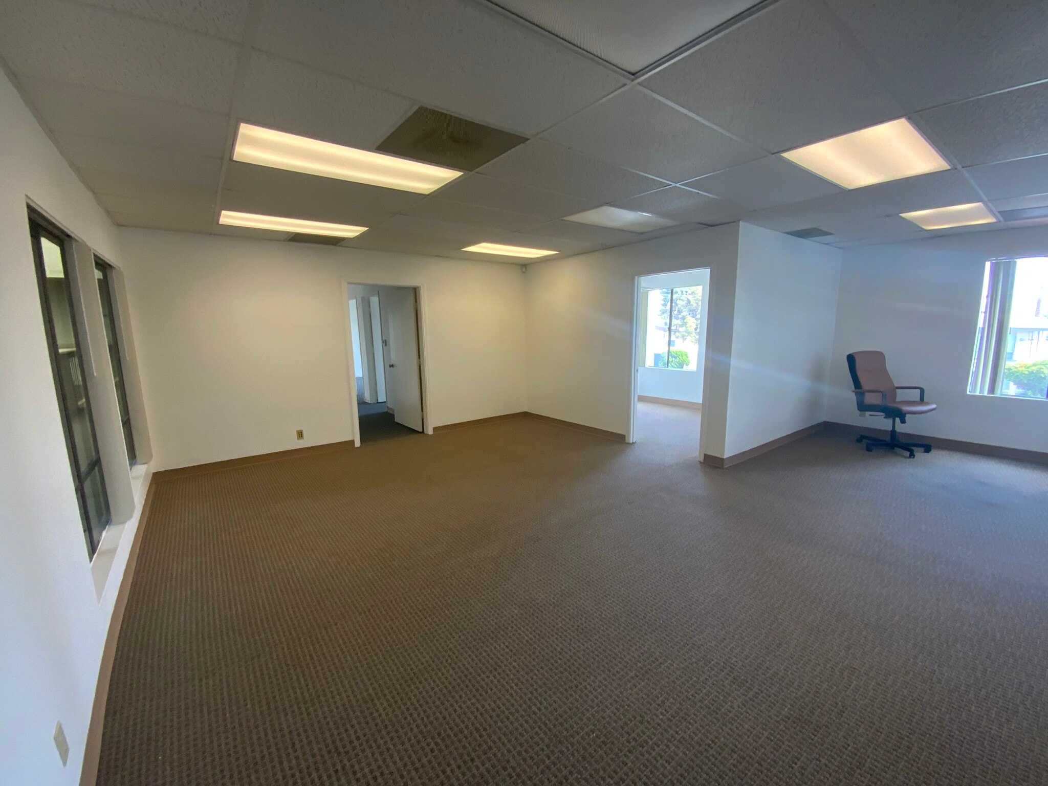 2180 Garnet Ave, San Diego, CA à louer Photo intérieure- Image 1 de 9