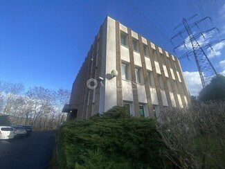 Plus de détails pour 4 Rue Maryse Bastié, Igny - Bureau à louer