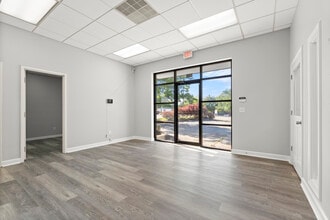 203 Rio Cir, Decatur, GA à louer Photo intérieure- Image 2 de 2