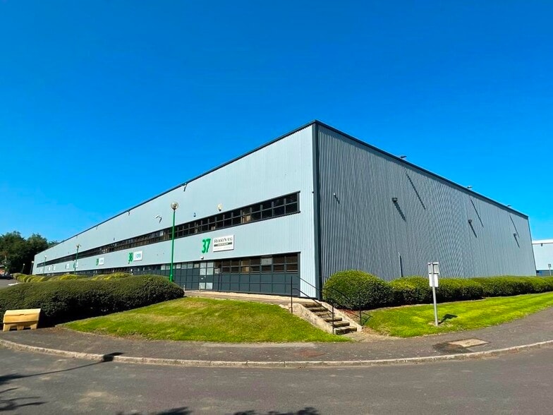 37-44 Potters Ln, Milton Keynes for lease - Building Photo - Image 2 of 20