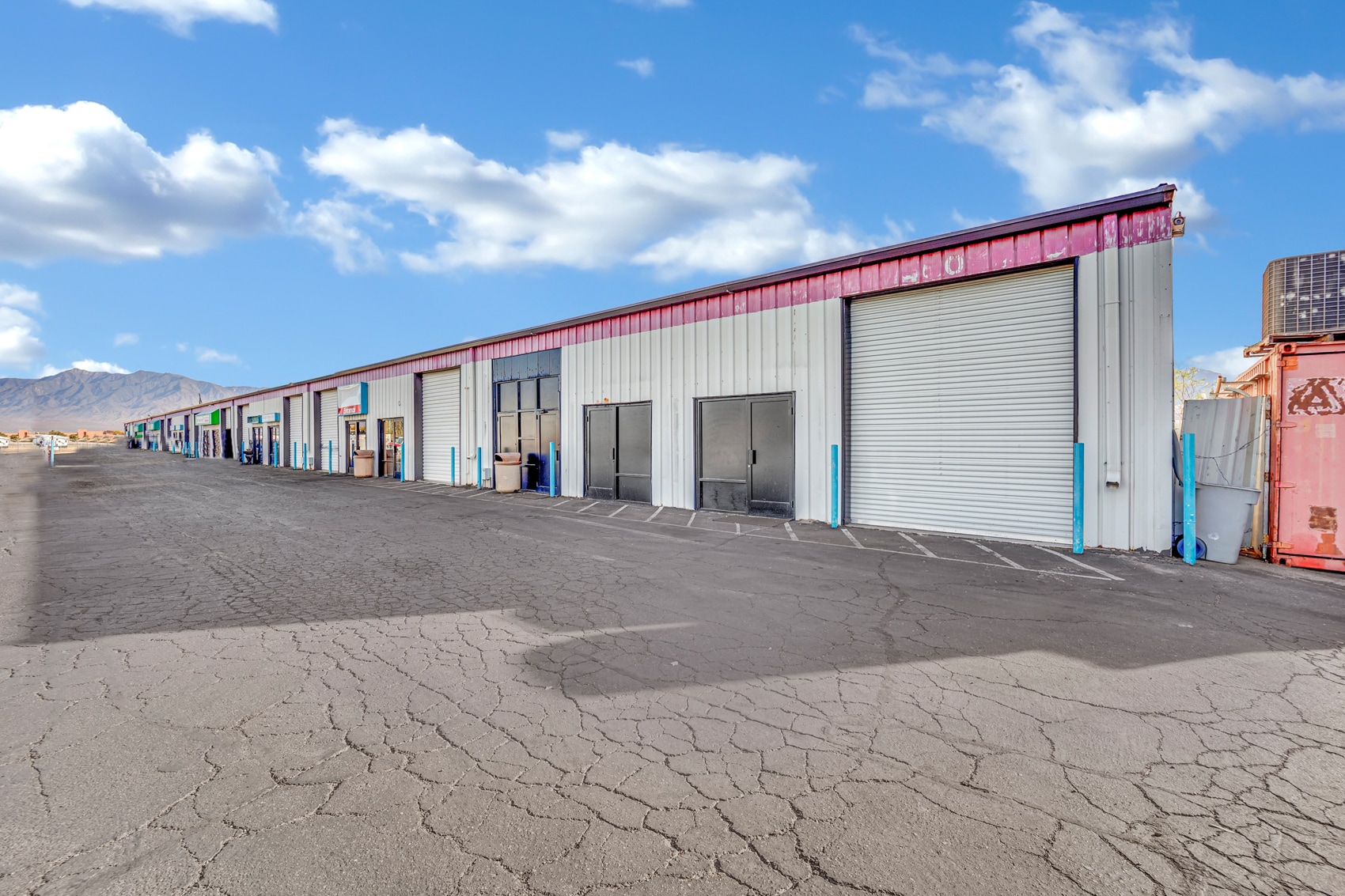 780 Hafen Ln, Mesquite, NV for lease Building Photo- Image 1 of 17